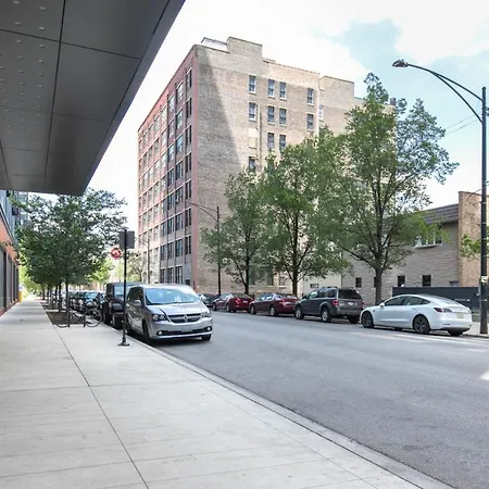 W Loop Studio W Gym Pool Coworking Nr Uic Chi-433