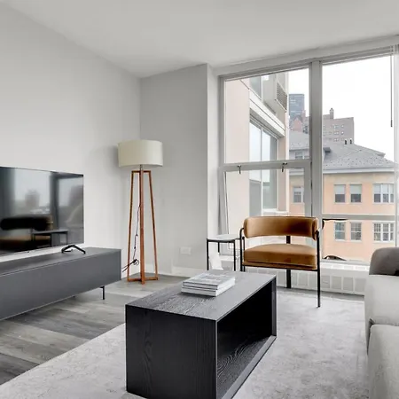Apartment Edgewater W Gym Deck Lounge Nr L Chi-657