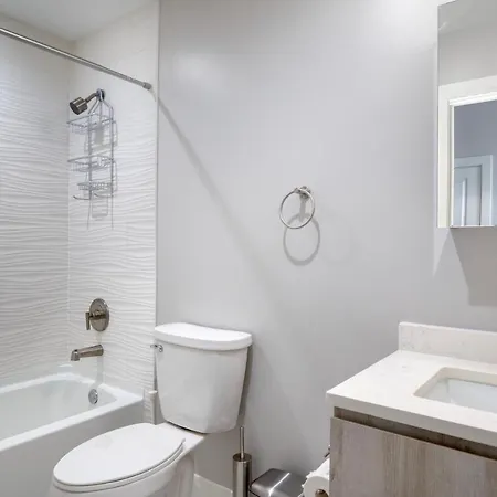 Apartment Lakeview 1br W Wd Nr Wrigley Field Chi-940