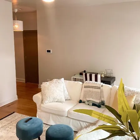 Lavish 2/2 Bath Near Lakeshore * Chicago