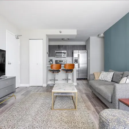 Gold Coast 1br W Gym Terrace Nr The L Chi-64 Chicago