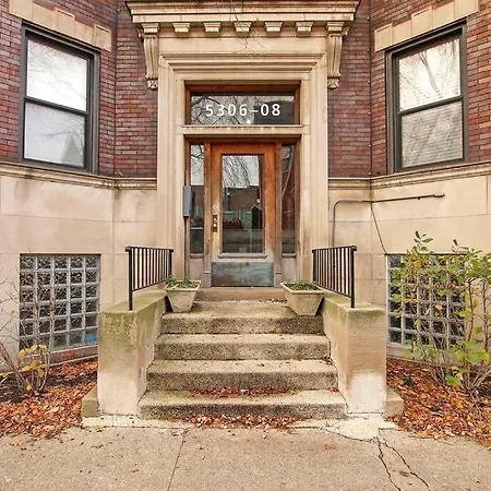 3br Roomy & Furnished Apt With In-unit Laundry - Bstone 1 * Chicago
