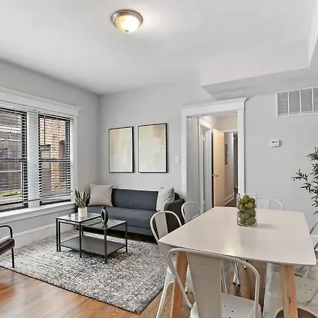 3br Roomy & Furnished Apt With In-unit Laundry - Bstone 1 Chicago