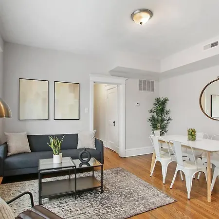 Apartment 3br Roomy & Furnished Apt With In-unit Laundry - Bstone 1