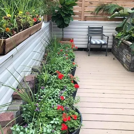 Luxury Near Wrigley, Boystown & Andersonville * Chicago