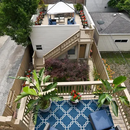 Apartment Luxury Near Wrigley, Boystown & Andersonville *