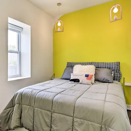 Holiday home Stylish Duplex Close To Parks And Dtwn Chicago