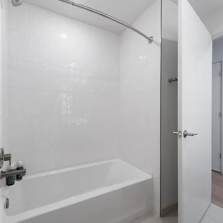 At Licoln Park Coworking, Gym, Spa, Lounge-1475-by Cloud9 Apartment *