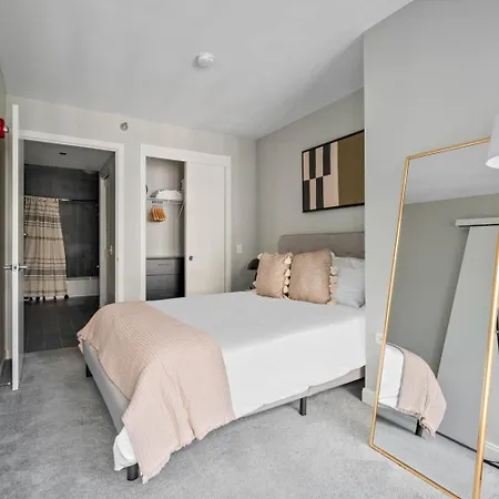 Loop 1br W Gym Pool Lounge 1 Block From L Chi-695 Apartment Chicago