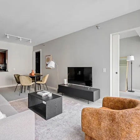 Apartment Loop 1br W Gym Pool Lounge 1 Block From L Chi-695 *