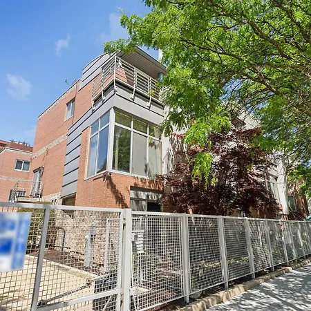 Family-friendly South Loop Escape Holiday home Chicago