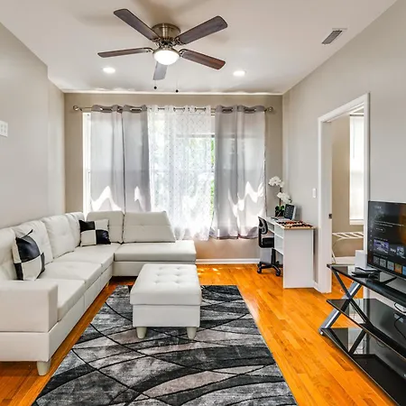 Apartment Bright Near Stadiums And Downtown
