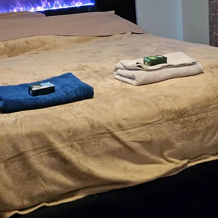 Titi's Southside Abode Apartment