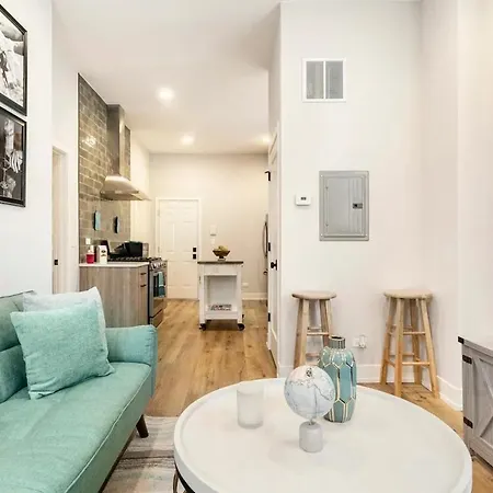 Apartment Chic Fully Furnished Chicago