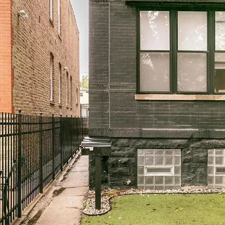Apartment Chic Fully Furnished Chicago