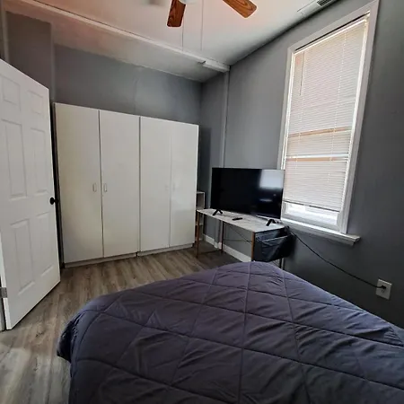 Roscoe Village Cosy Duplex 3 Bed&2bath & Bonus Space Sleeps 6 Apartment Chicago