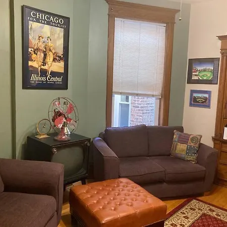 Bed & Breakfast Large With King Bed In The Lakeview - 3a Chicago