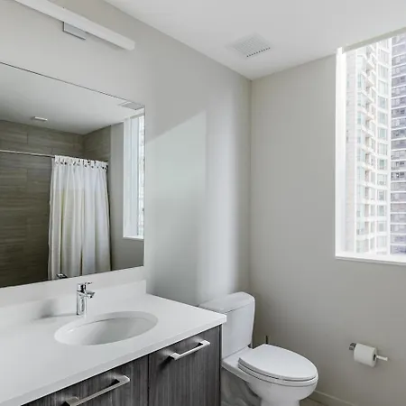 Apartment Blueground River North 2bd Chi-1114 Chicago