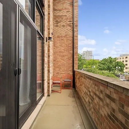 Luxury On North Halsted Chicago