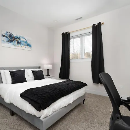 Apartment Modern 3br Near Dt Chi *