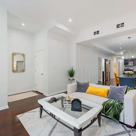 Chic And Cozy 3-bed Escape In