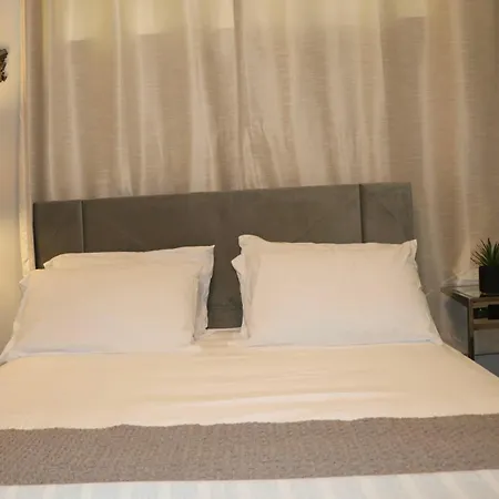 The Beverly, Super Location Near Downtown, Medical District And United Center