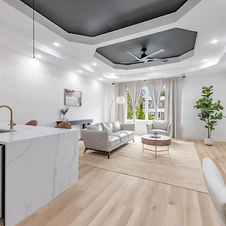 Spacious 3bdr Luxury Penthouse Apartment Chicago