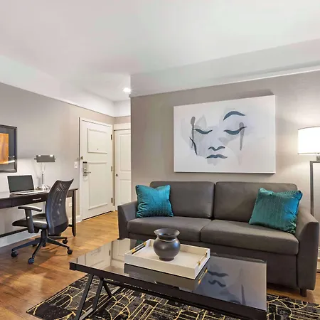 Western Hawthorne Terrace 3* Chicago