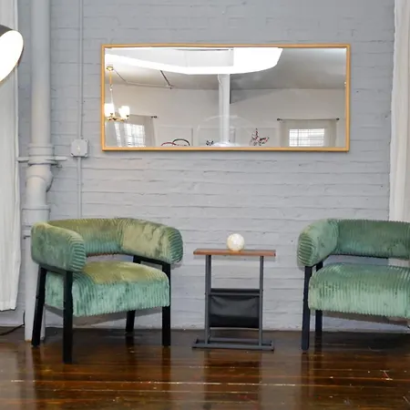 Bright South Loop 3br Escape With Pingpong Table And Optional Parking Minutes To Art Institute, Grant Park & Mccormick Place Events Chicago