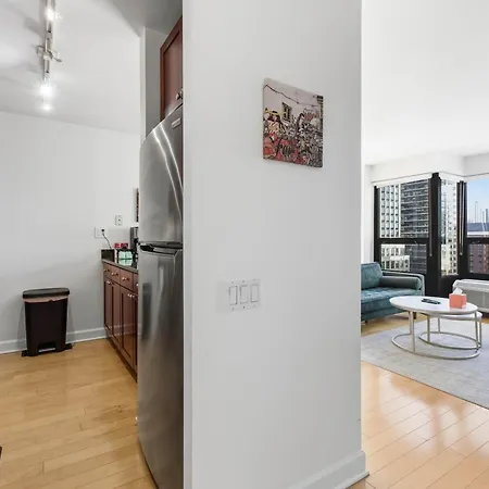 Apartment 2bd River North Million Dollar Views! Parking Incl Chicago
