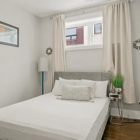 Season Edifice Apartment Chicago
