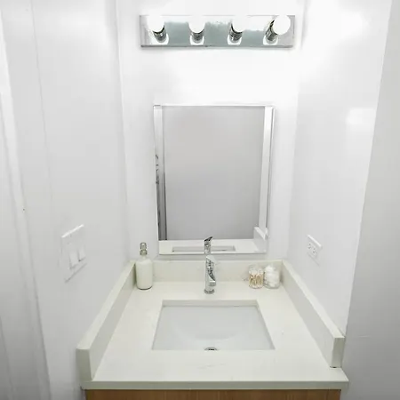 Stylish 4br South Loop Near Mccormick Plaza Apartment *