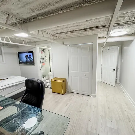Comfort West Urban Loft House Apartment Chicago