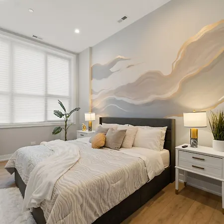 Apartment Modern 2-bd 2-ba Retreat Near Medical District