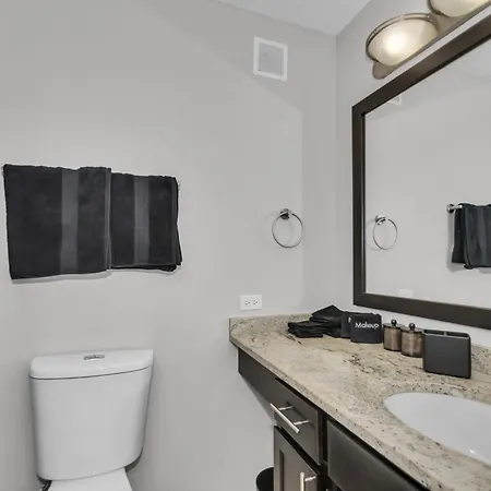 Apartment Gold Cost Rooftop With Indoor Pool And In Out Parking