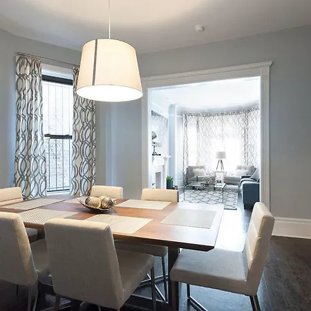 Apartment Two-bedroom On S Maryland Avenue Apt 1 Chicago