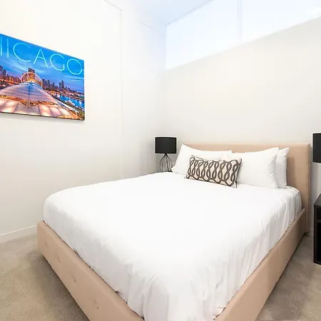Two-bedroom On W Fullerton Avenue Apt 203 Chicago