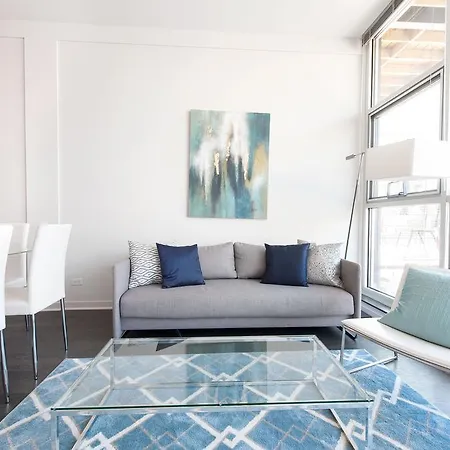 Apartment Two-bedroom On W Fullerton Avenue Apt 203 Chicago