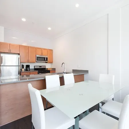 Two-bedroom On W Fullerton Avenue Apt 203 Chicago