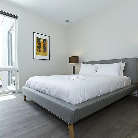 Aparthotel Four-bedroom On N Broadway Street Apt 601