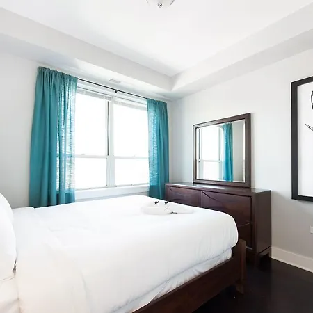 Two-bedroom On W Randolph Street Apt 4d