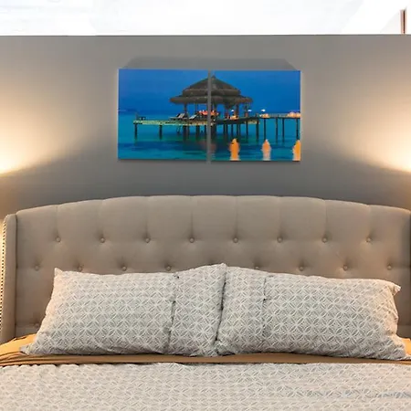South Indiana Loft *