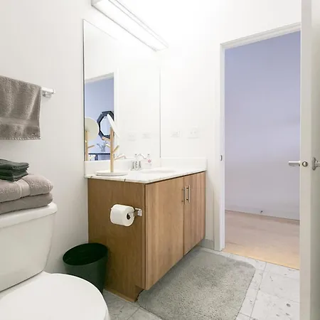 South Indiana Loft *