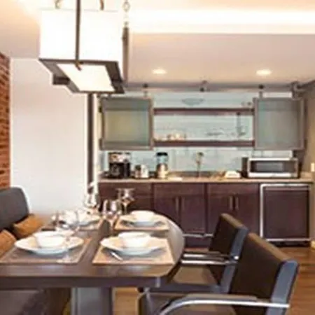 Upper Wacker Drive #228874 Apartment Chicago