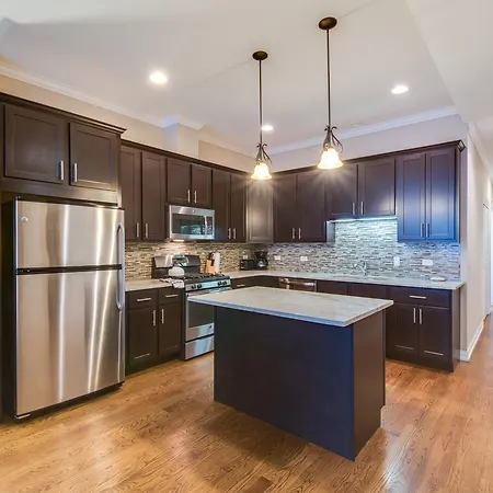 North Side Luxury Apartment