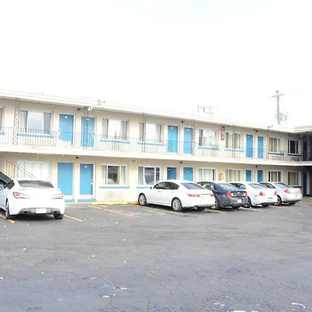 Aloha Motel 2*