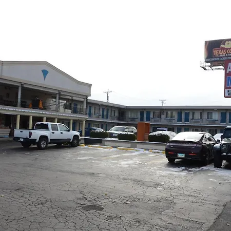 Motel Aloha Chicago
