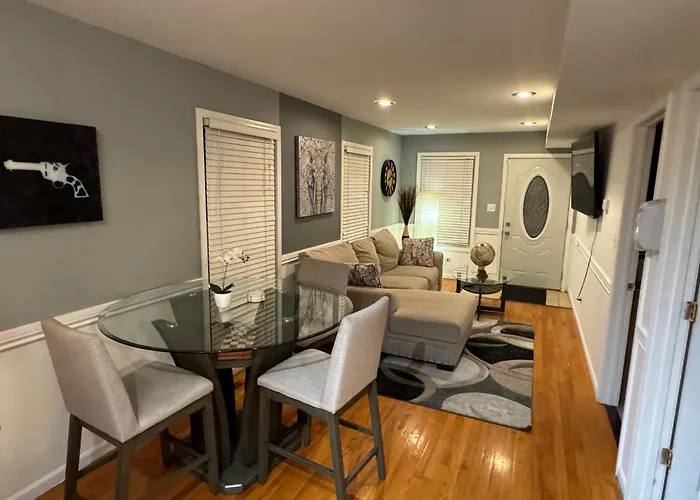 Cozy 4Bd House Fireplace And Pond