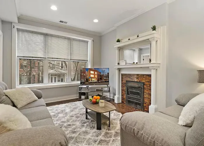Modern 6Br House Steps To Wrigleyville
