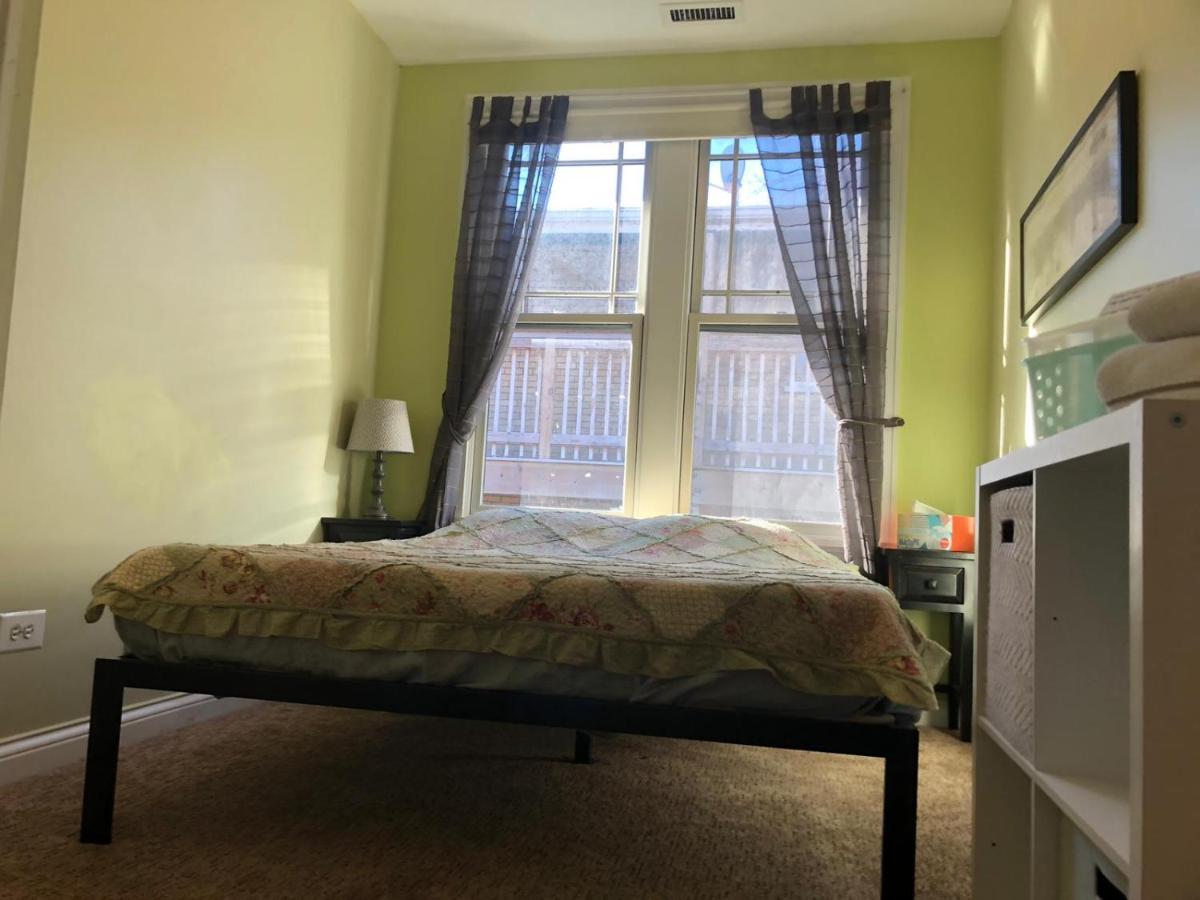 The Greenleaf House * Chicago